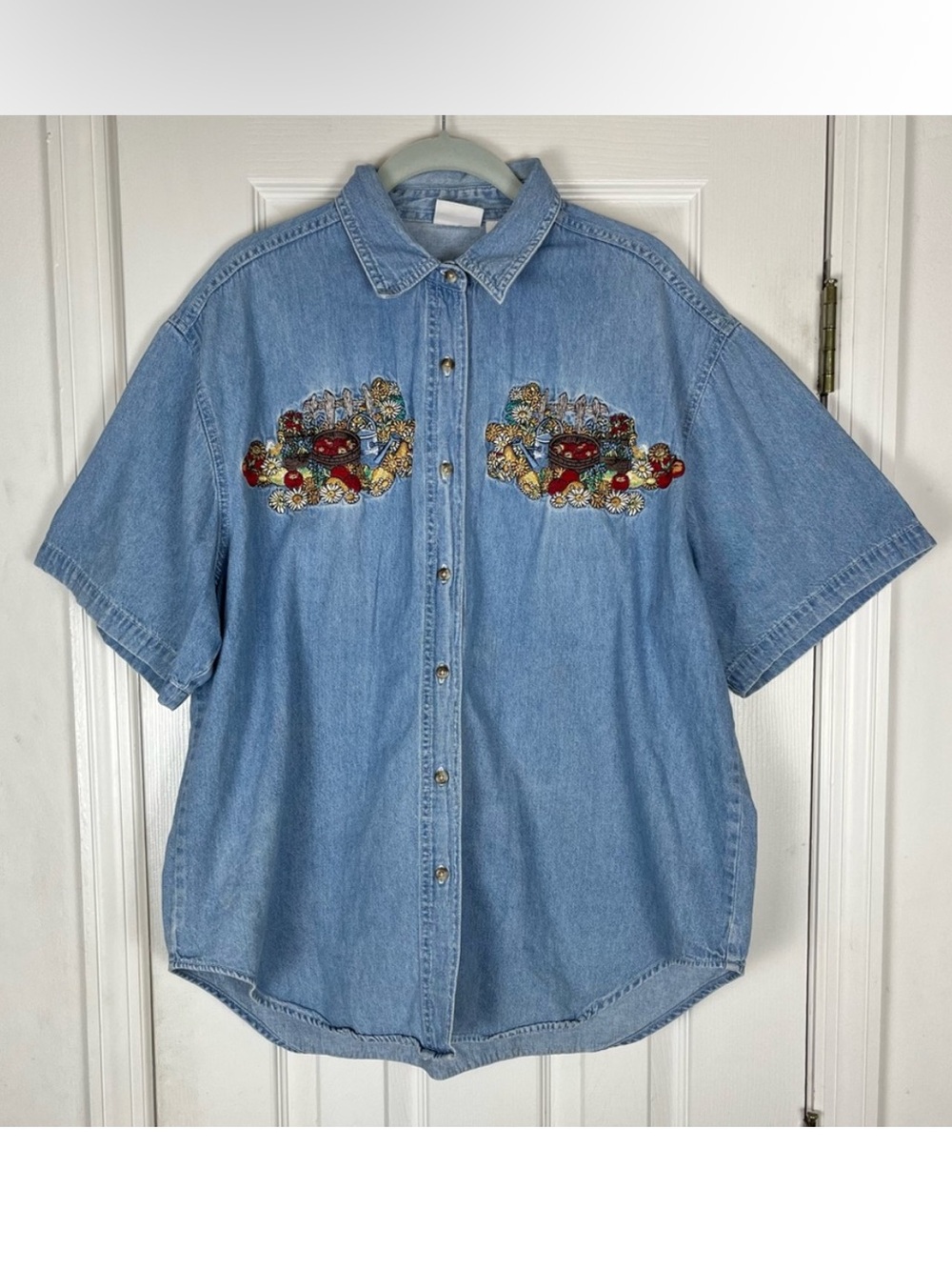 Vintage Bobbie Brooks Floral Fruit Garden Embroidered Denim Shirt Sz XL